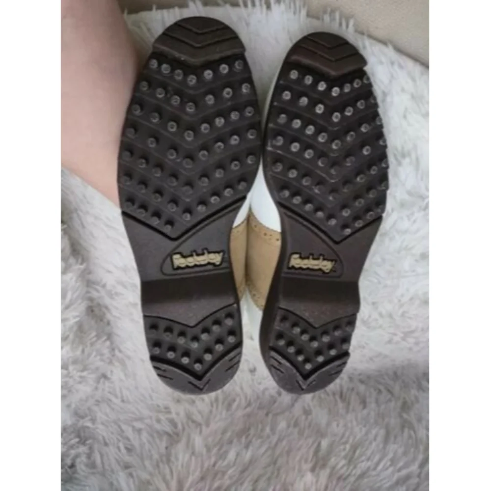 FootJoy SoftJoys Terrains Women's Size 7 Golf Shoes White w Brown Cleats - Picture 8 of 8